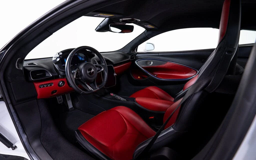 2023 McLaren Artura - Image 16 of 20