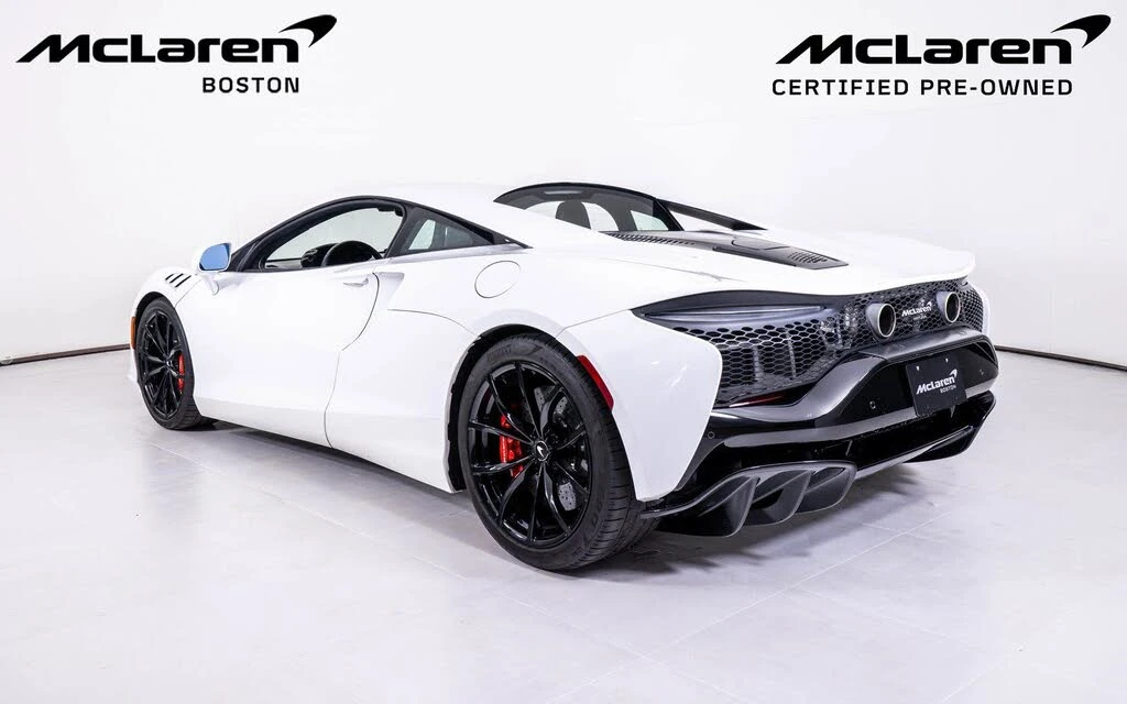 2023 McLaren Artura - Image 3 of 20