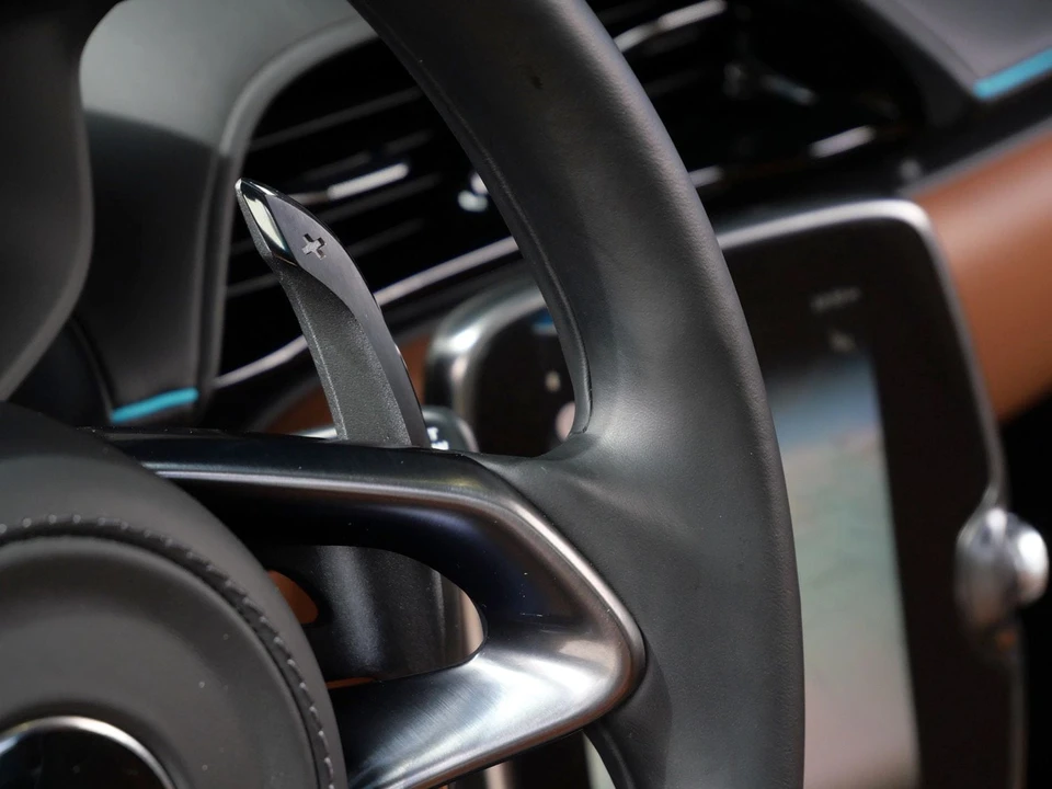 2023 McLaren Artura - Image 12 of 24