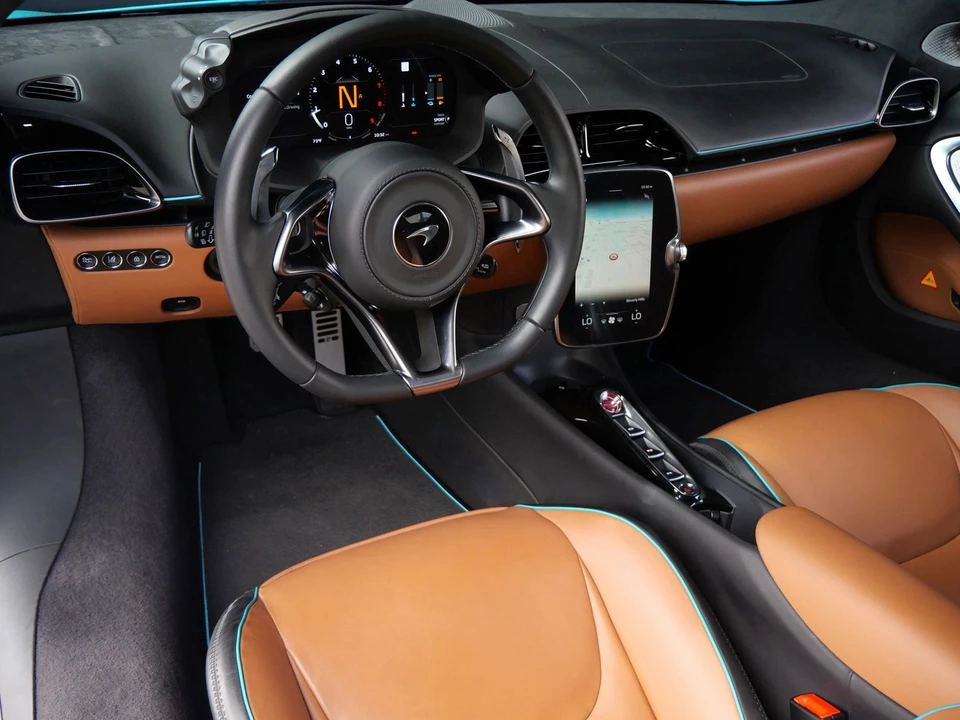 2023 McLaren Artura - Image 8 of 24