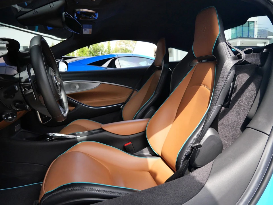 2023 McLaren Artura - Image 20 of 24