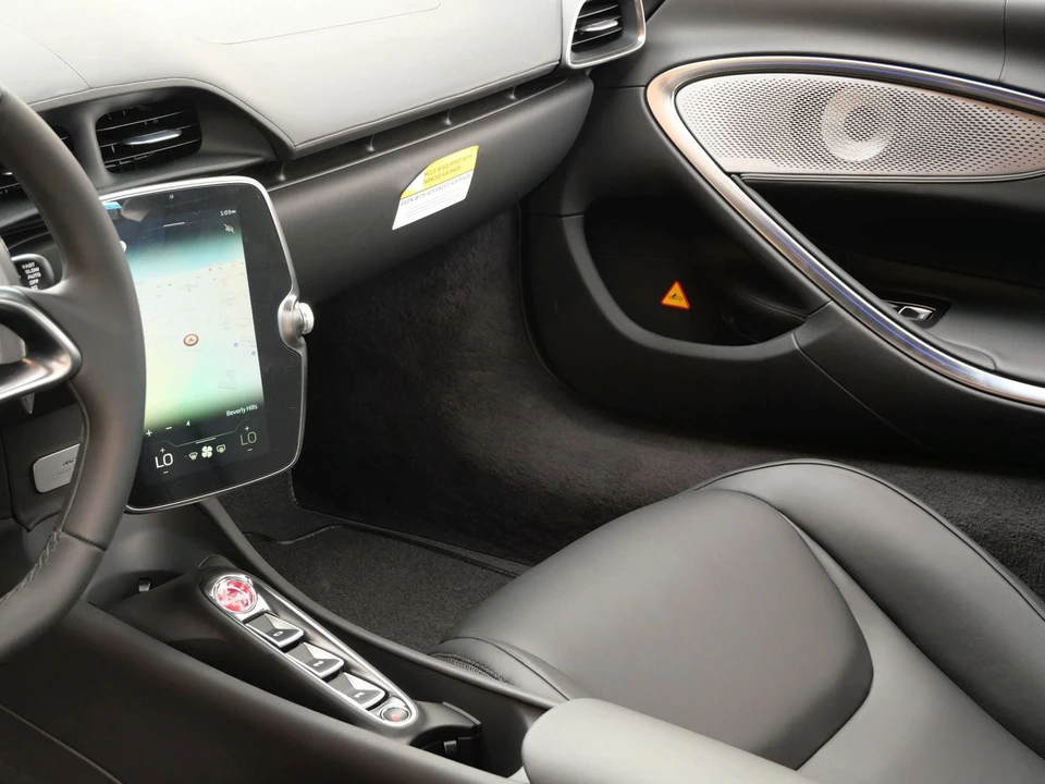 2023 McLaren Artura - Image 17 of 23