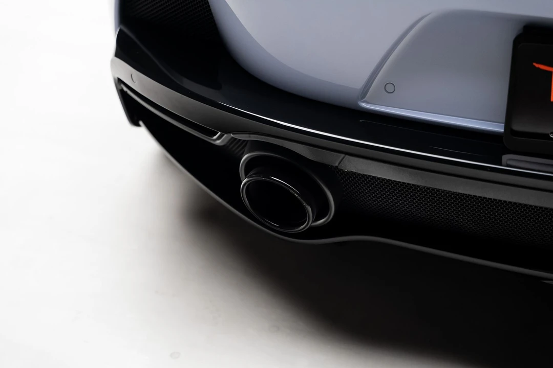 2023 McLaren GT - Image 30 of 31