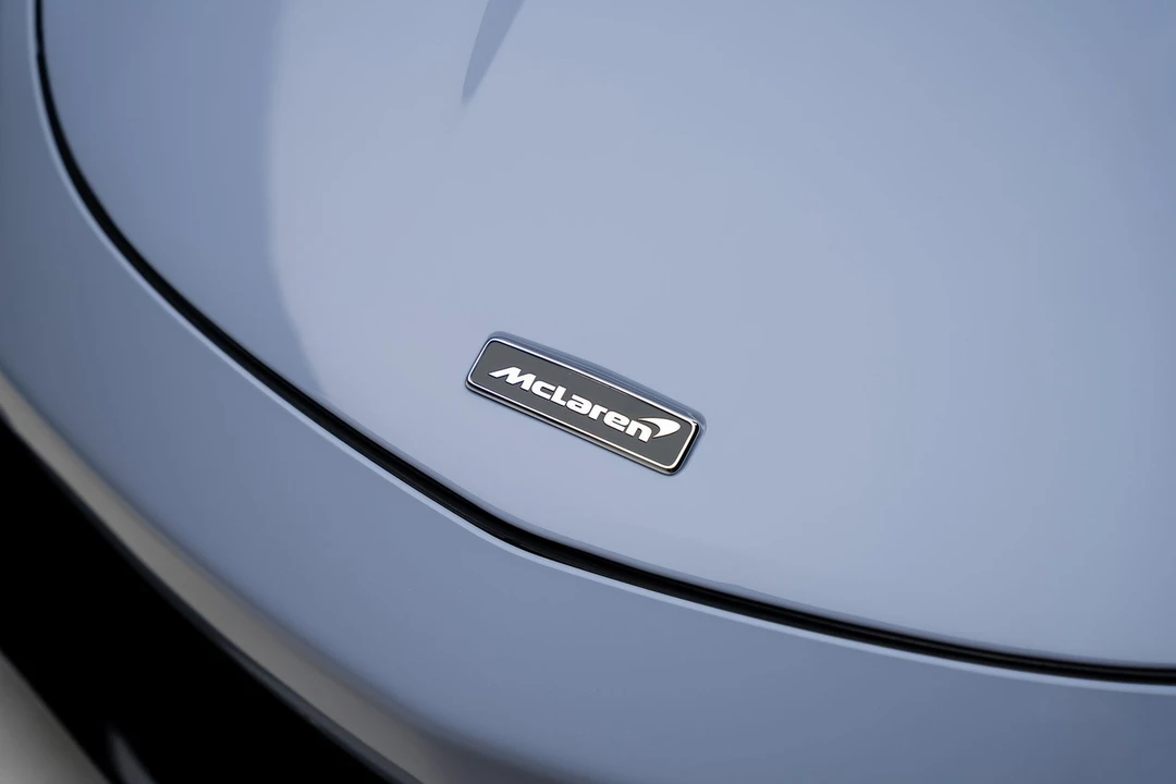 2023 McLaren GT - Image 13 of 31