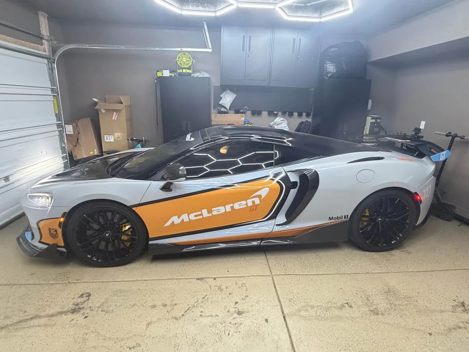 2023 McLaren GT - Image 3 of 7