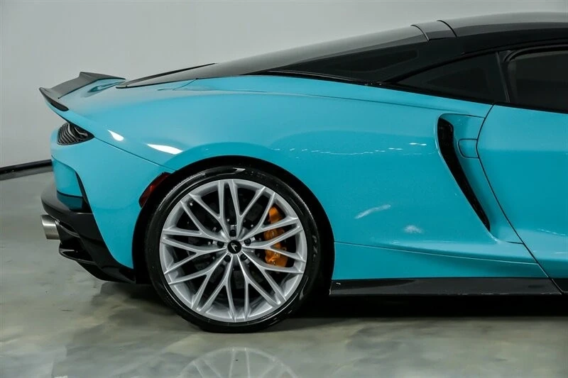 2023 McLaren GT - Image 15 of 21