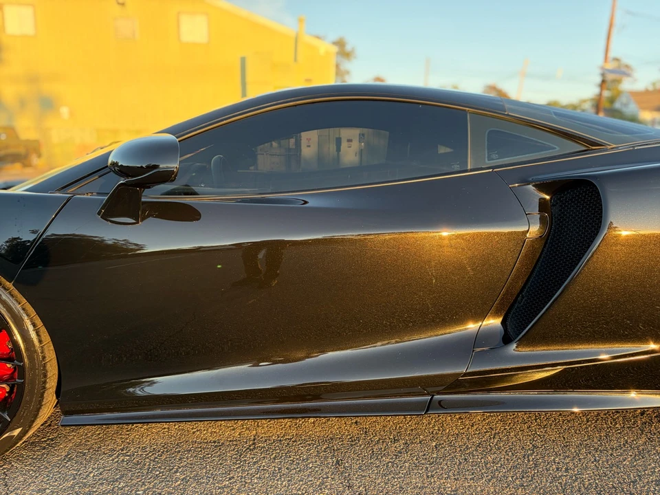 2023 McLaren GT - Image 12 of 21