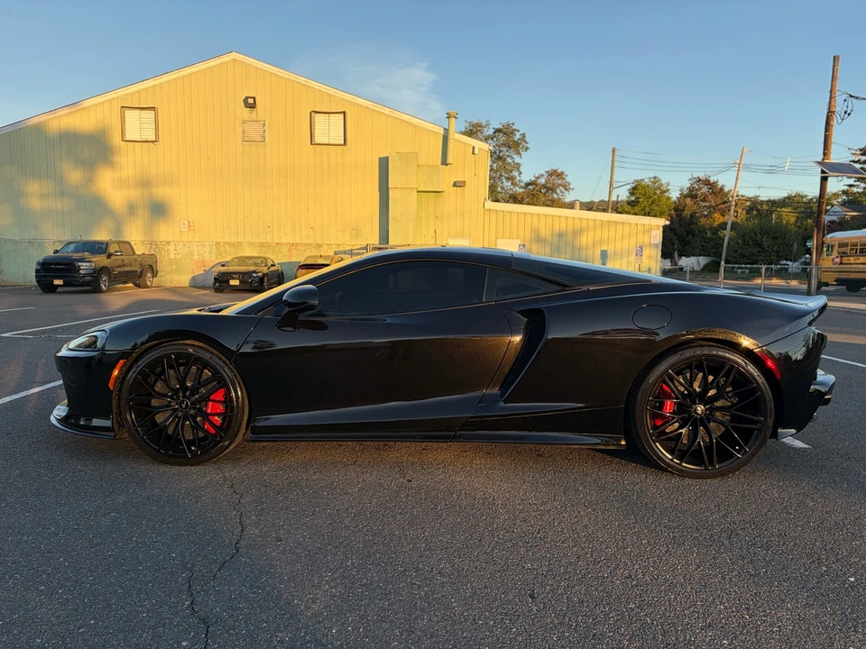 2023 McLaren GT - Image 5 of 21