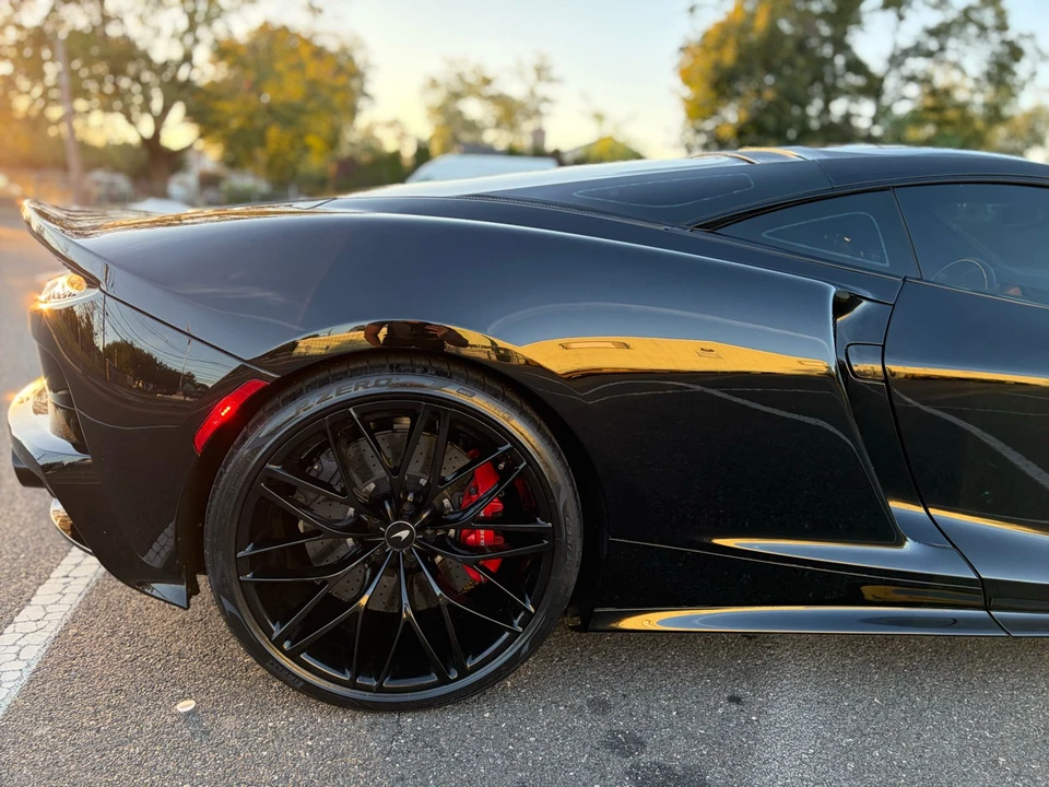 2023 McLaren GT - Image 20 of 21