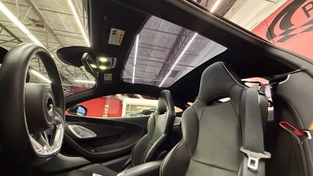 2023 McLaren GT - Image 8 of 13