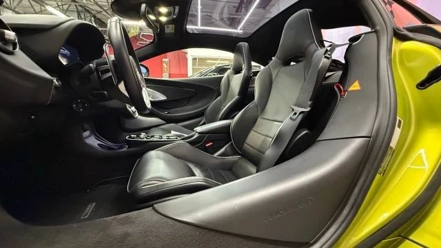 2023 McLaren GT - Image 7 of 13