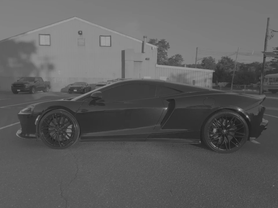 2023 McLaren GT - Image 5 of 21