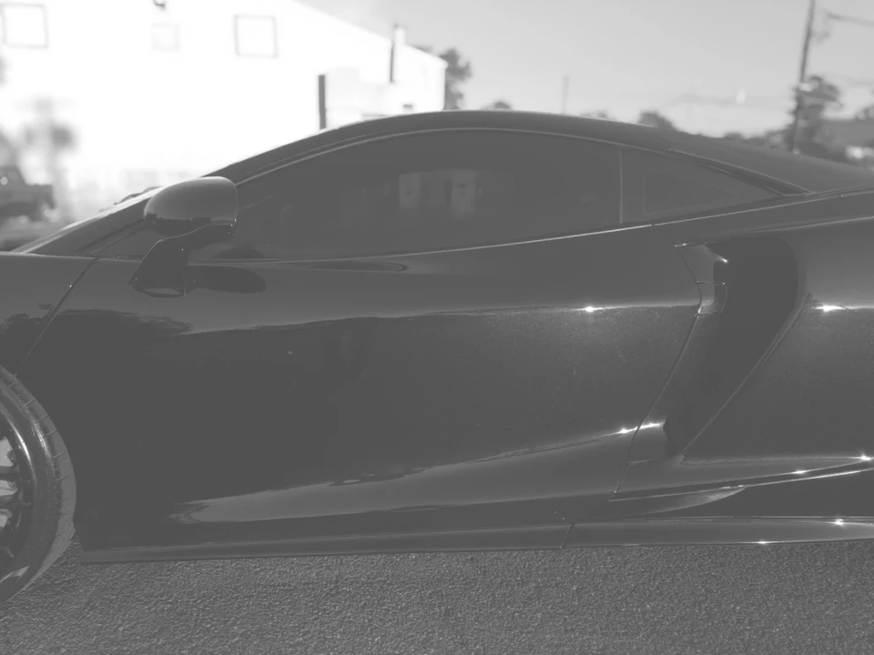 2023 McLaren GT - Image 13 of 21