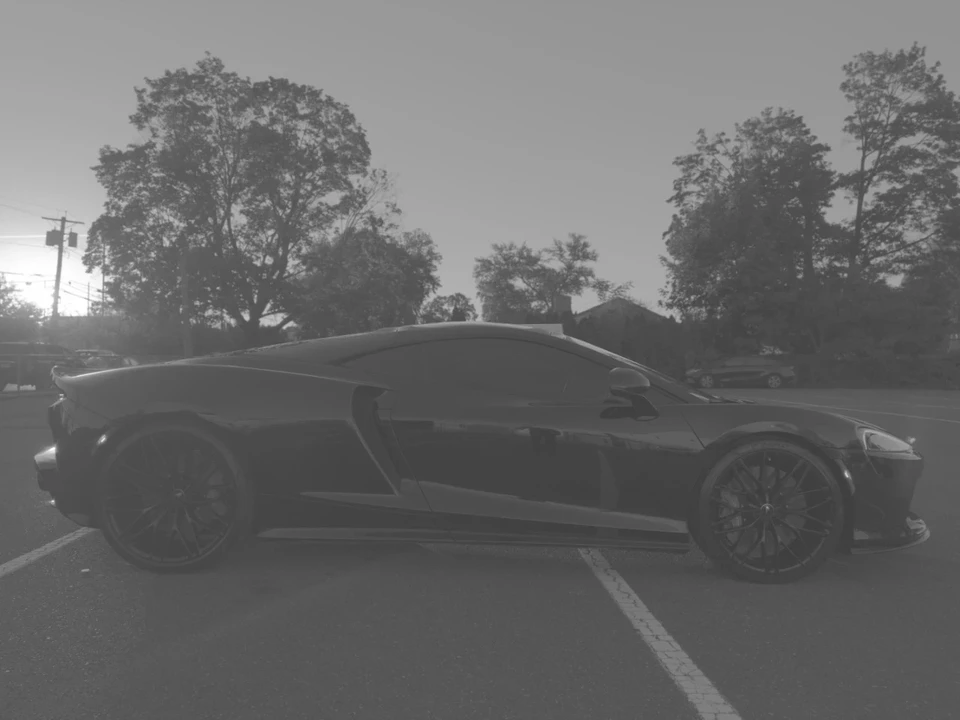 2023 McLaren GT - Image 4 of 21
