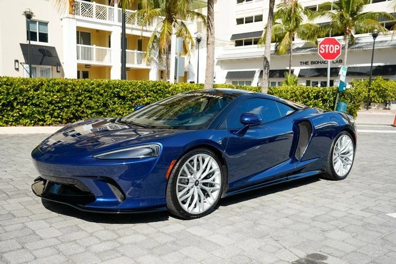 2023 McLaren GT - Image 10 of 31