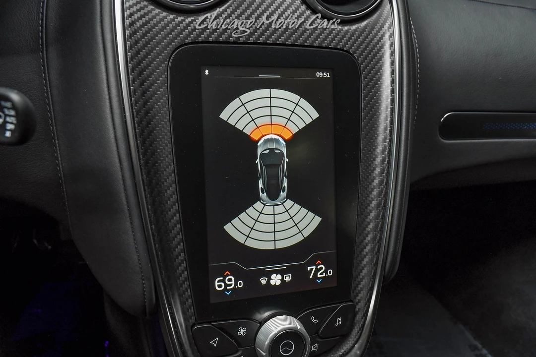 2023 McLaren GT - Image 15 of 31
