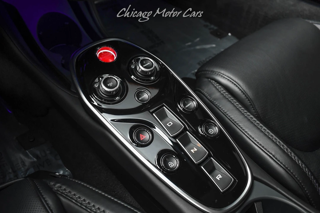 2023 McLaren GT - Image 18 of 31