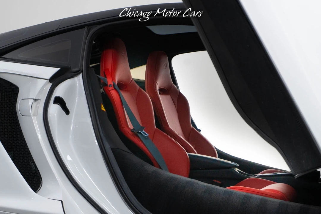 2023 McLaren GT - Image 30 of 31