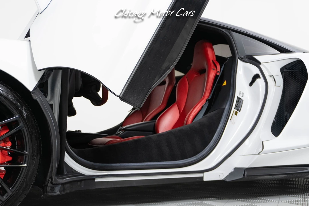 2023 McLaren GT - Image 25 of 31