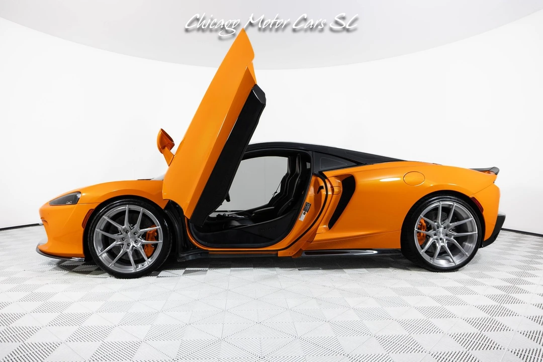 2023 McLaren GT - Image 18 of 31