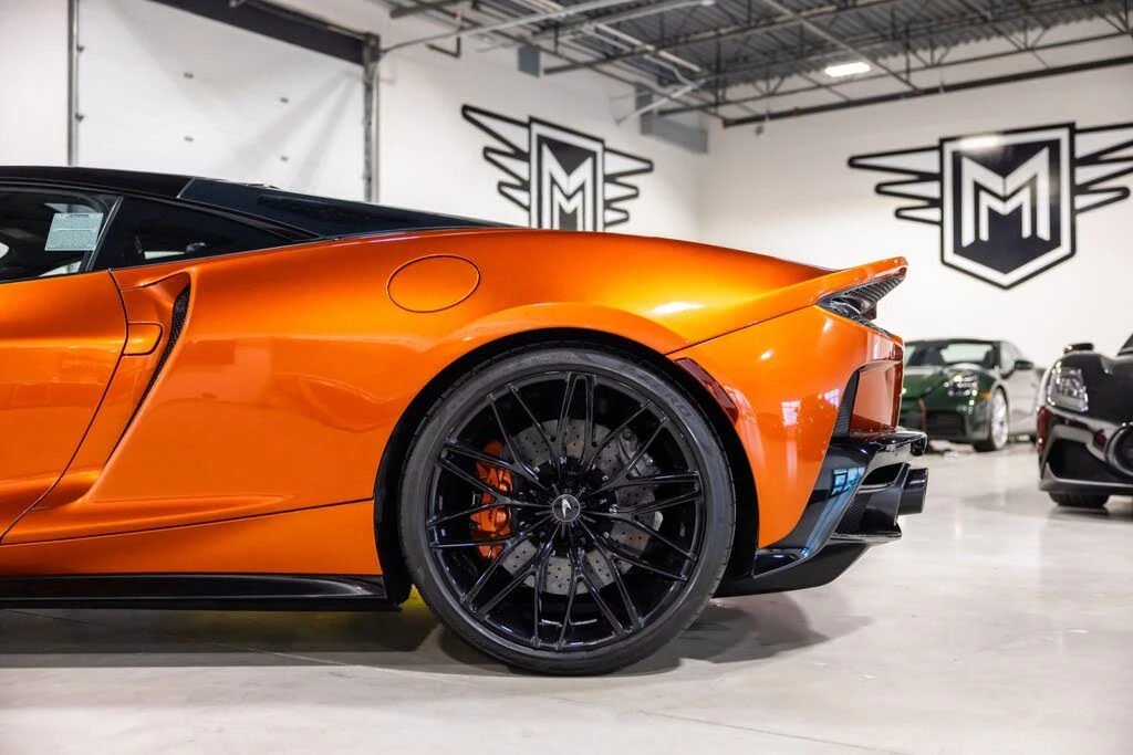 2023 McLaren GT - Image 16 of 31