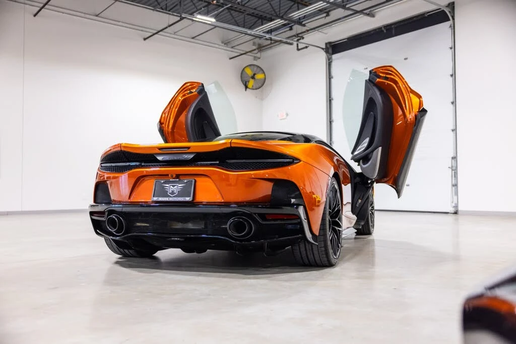 2023 McLaren GT - Image 4 of 31