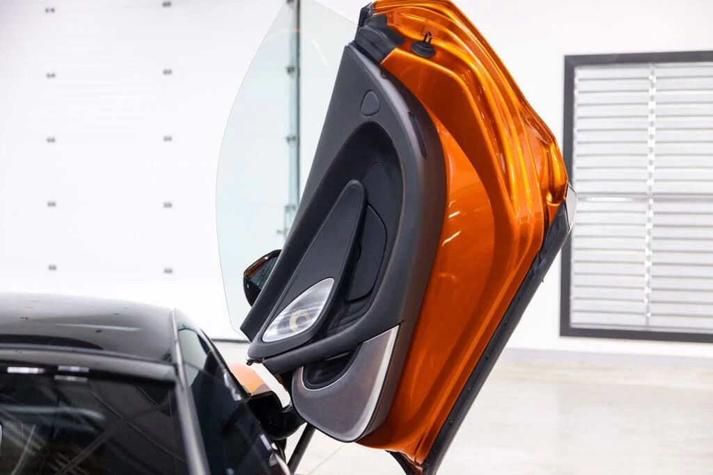 2023 McLaren GT - Image 27 of 31
