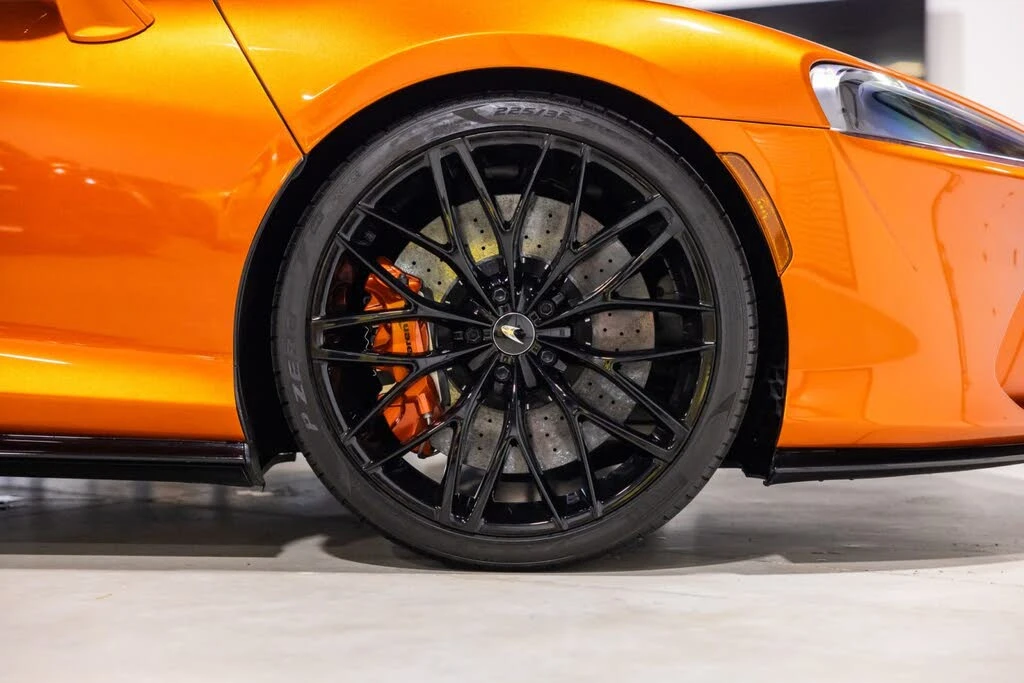 2023 McLaren GT - Image 23 of 31