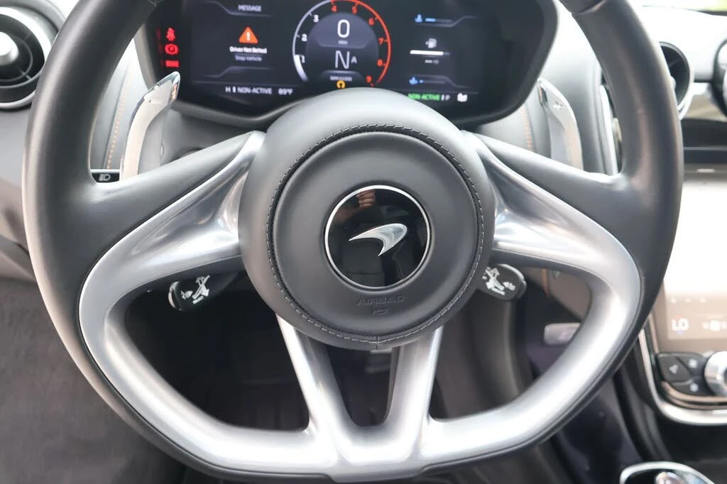 2023 McLaren GT - Image 11 of 25