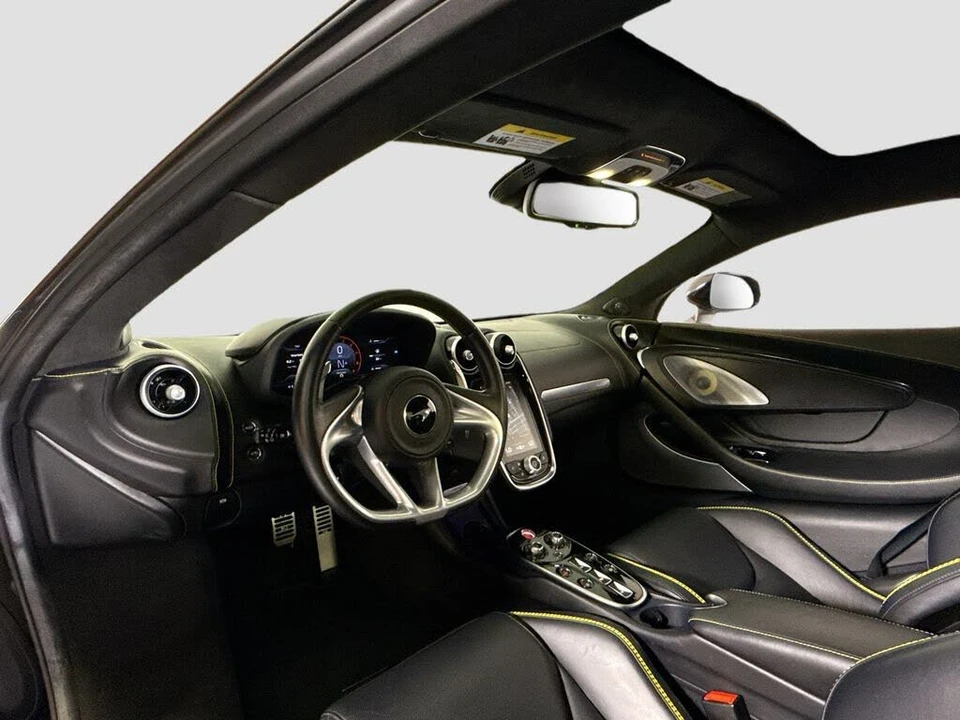 2023 McLaren GT - Image 9 of 31