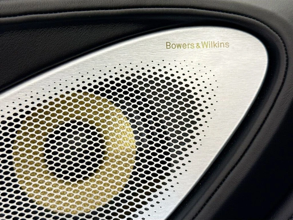 2023 McLaren GT - Image 19 of 31