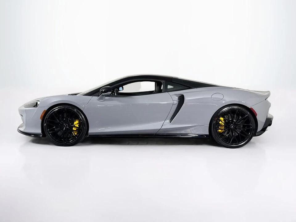 2023 McLaren GT - Image 2 of 31