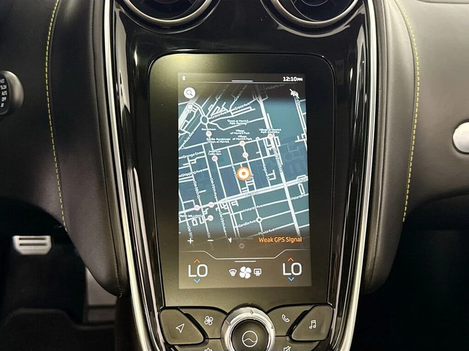 2023 McLaren GT - Image 13 of 31