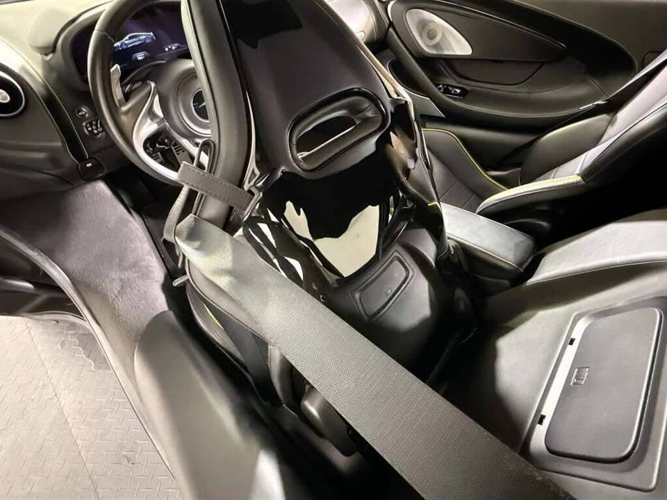 2023 McLaren GT - Image 22 of 31