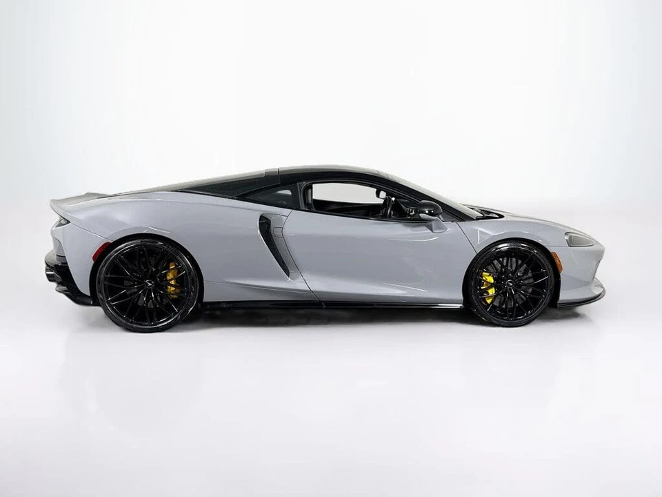 2023 McLaren GT - Image 6 of 31