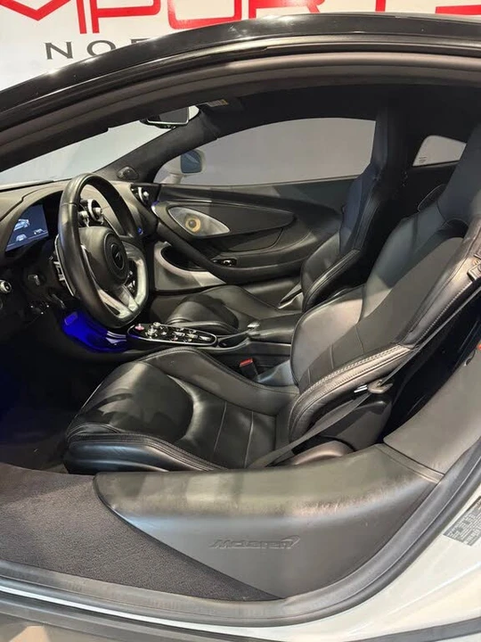 2023 McLaren GT - Image 12 of 26