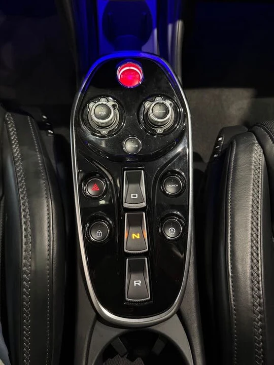2023 McLaren GT - Image 21 of 26