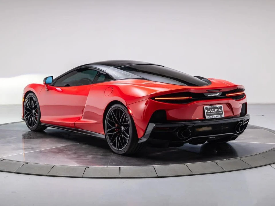 2023 McLaren GT - Image 4 of 6