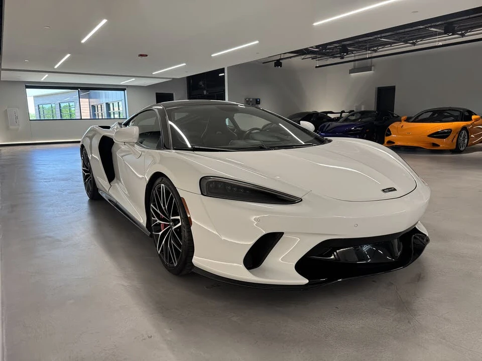 2023 McLaren GT - Image 6 of 13