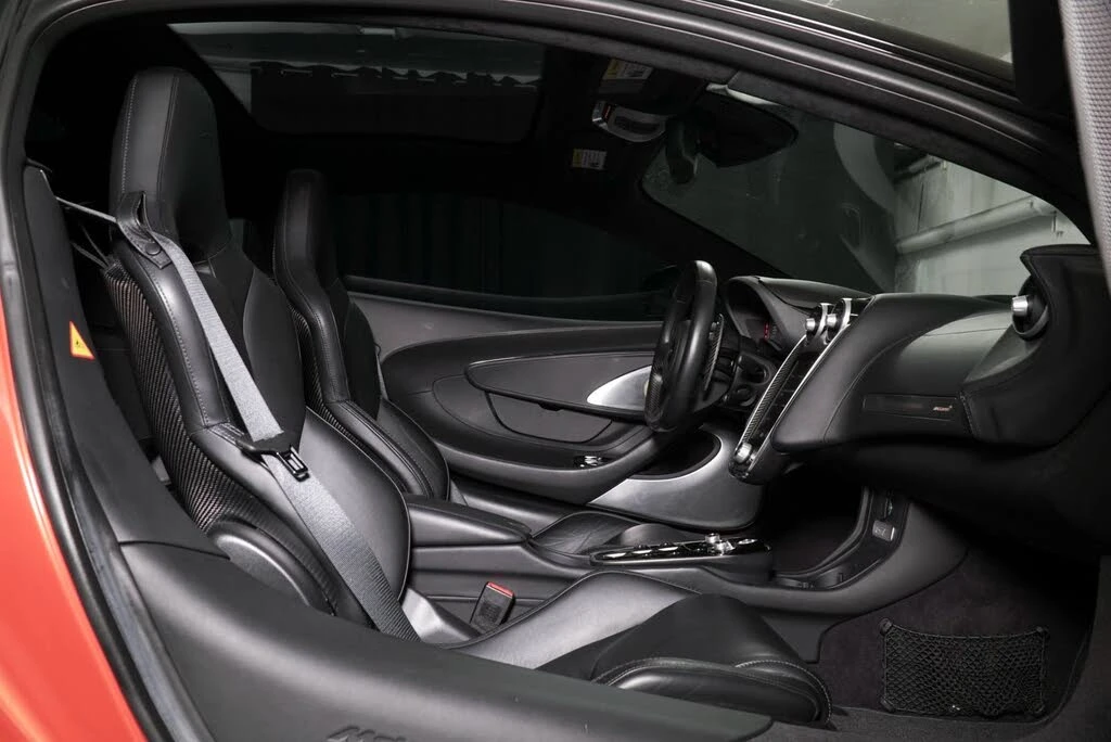 2023 McLaren GT - Image 12 of 31