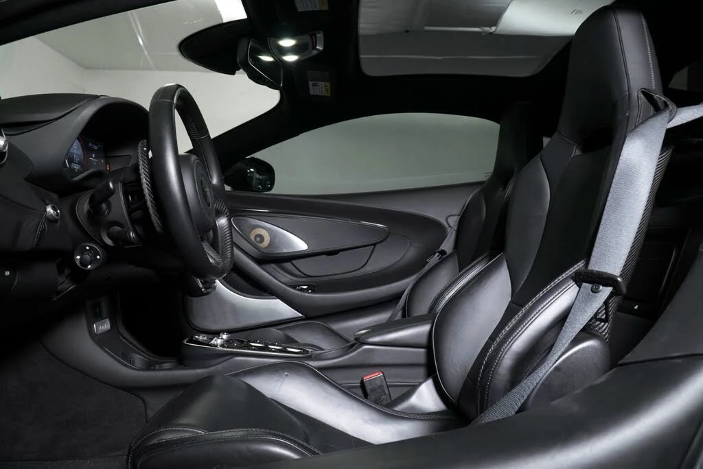 2023 McLaren GT - Image 20 of 31