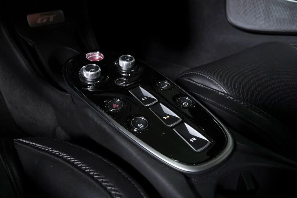 2023 McLaren GT - Image 22 of 31