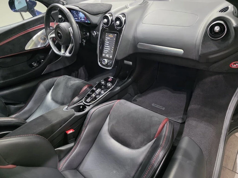 2023 McLaren GT - Image 20 of 23