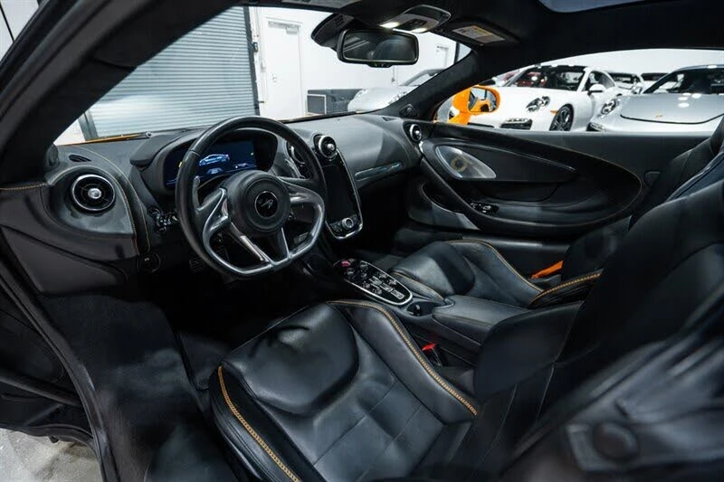 2023 McLaren GT - Image 18 of 31