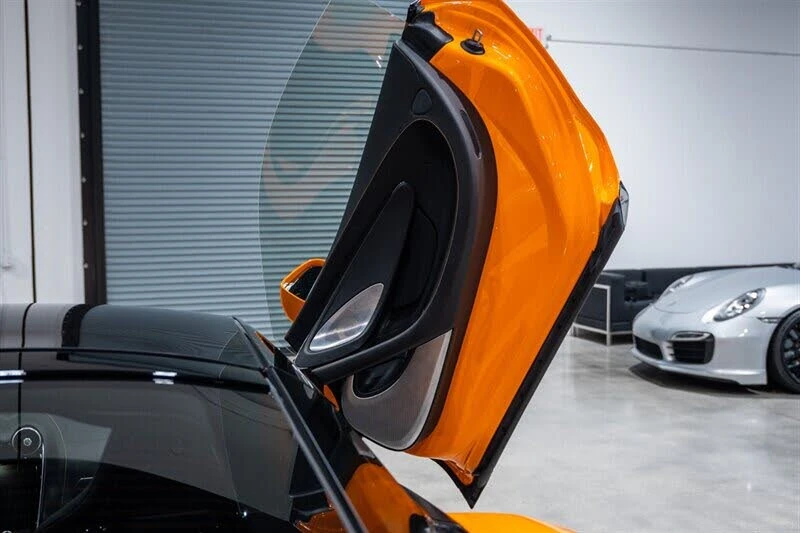 2023 McLaren GT - Image 31 of 31