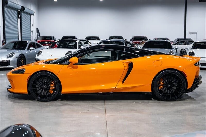 2023 McLaren GT - Image 3 of 31