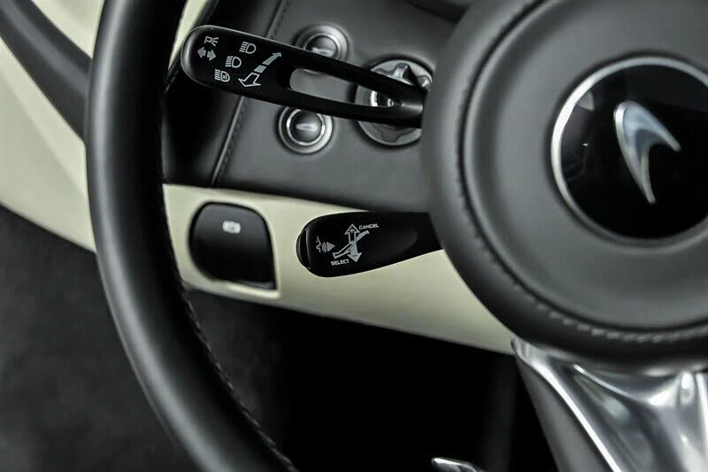 2023 McLaren GT - Image 31 of 31