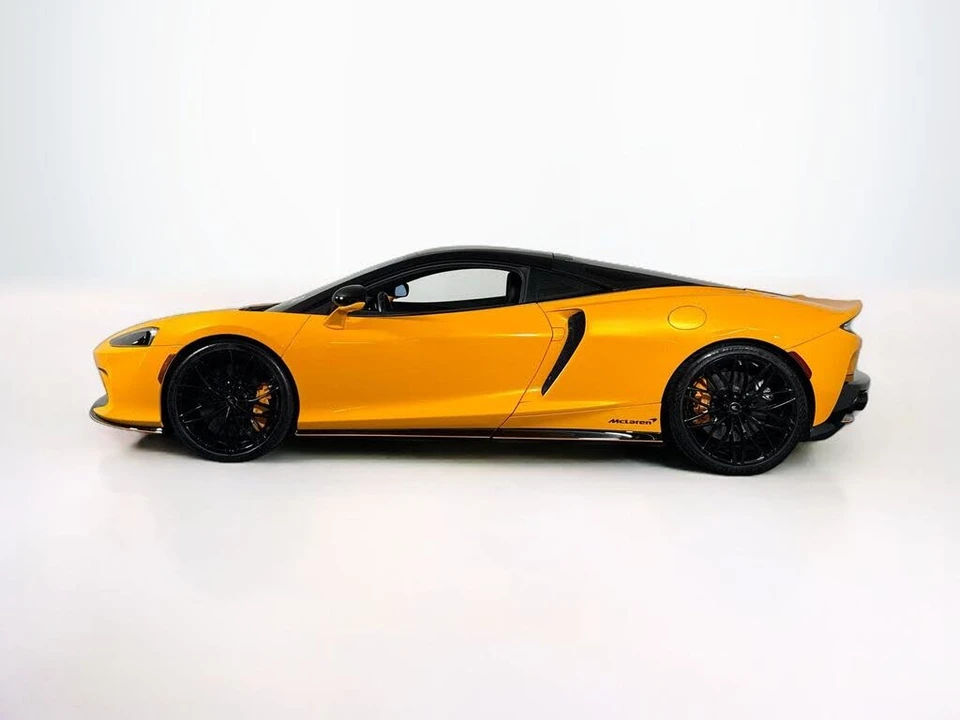 2023 McLaren GT - Image 2 of 29