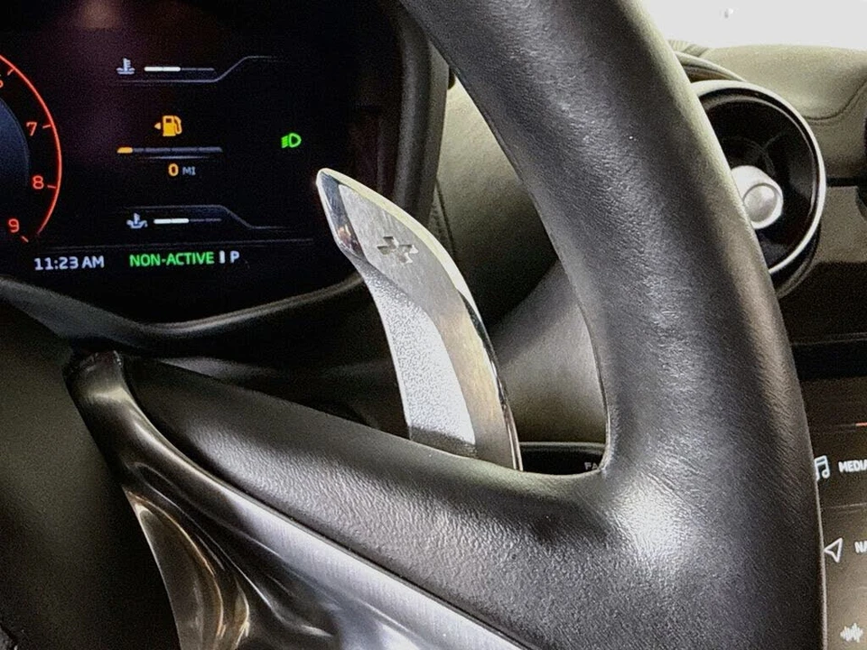 2023 McLaren GT - Image 19 of 29