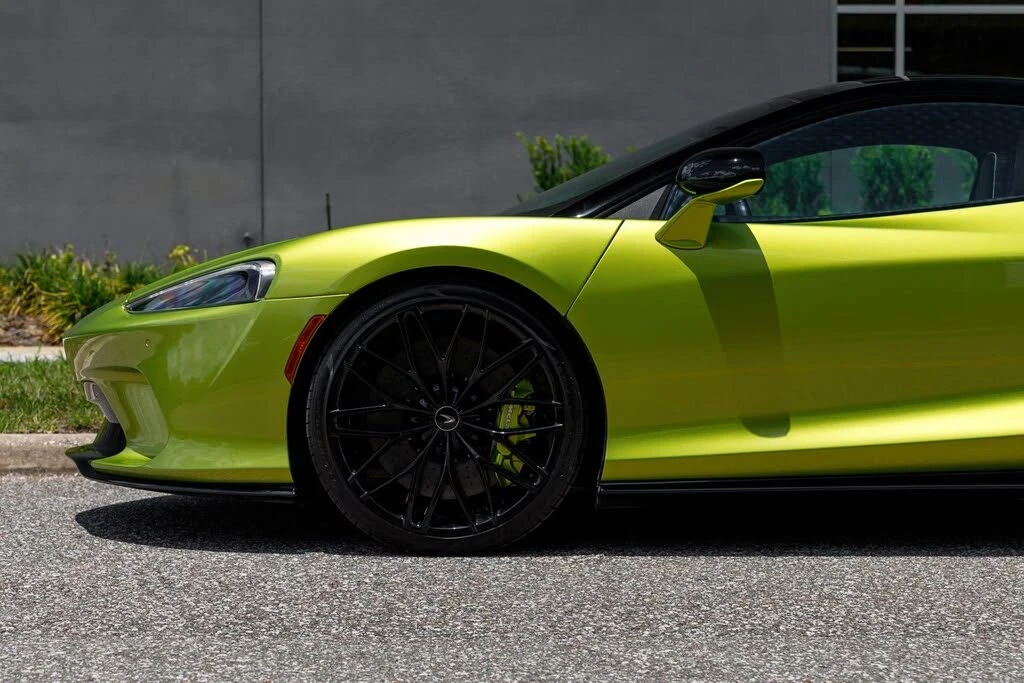 2023 McLaren GT - Image 24 of 31